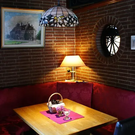 Отель Heidehotel Herrenbruecke Фасберг