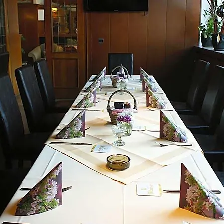 Heidehotel Herrenbrucke Hotel